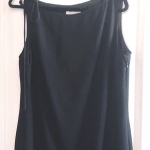 Rouie designs dress,long sleeveless,! fully ined